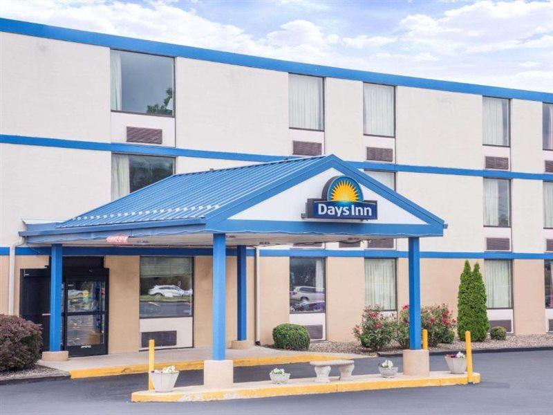 Days Inn By Wyndham チェンバーズバーグ エクステリア 写真