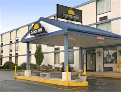 Days Inn By Wyndham チェンバーズバーグ エクステリア 写真