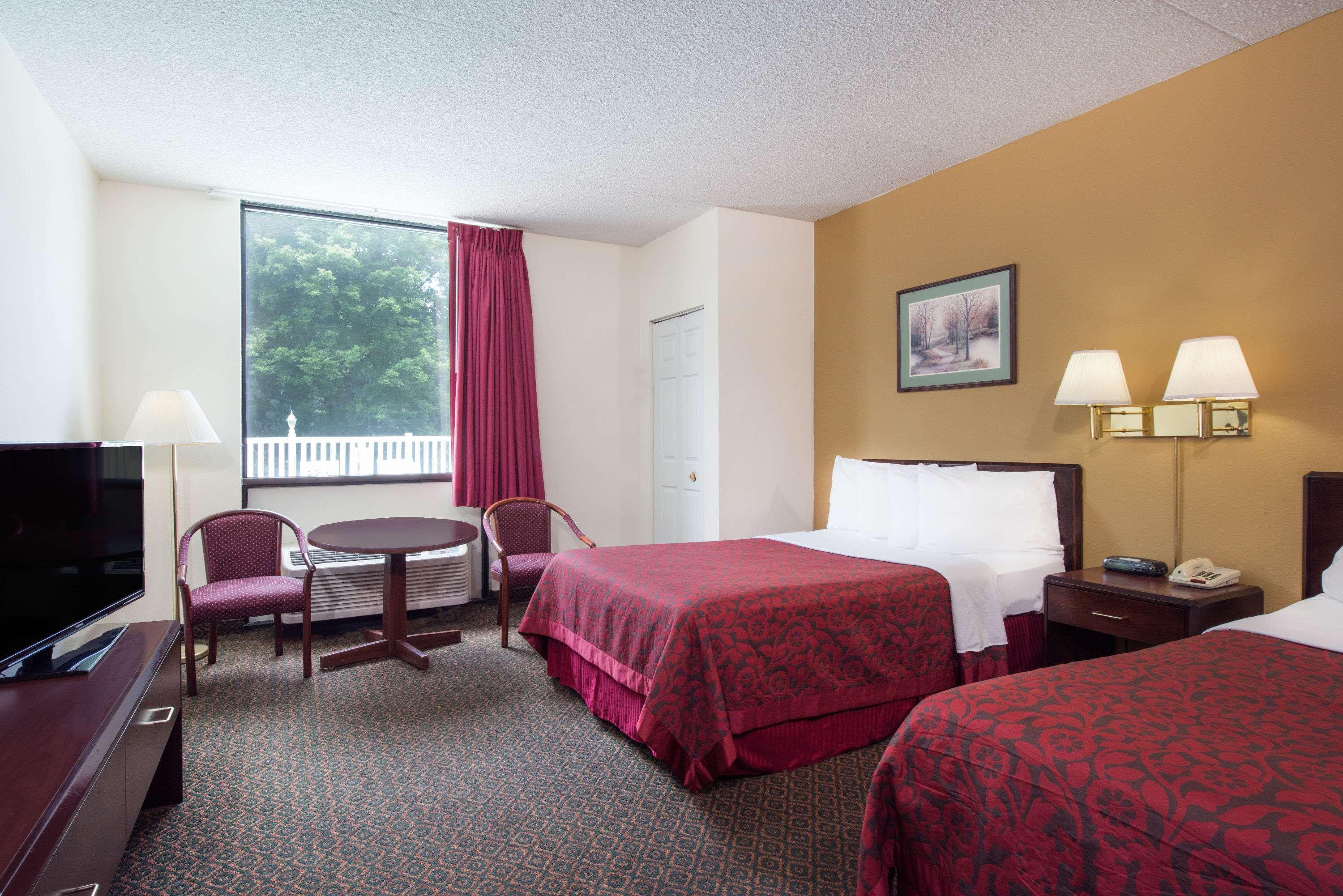 Days Inn By Wyndham チェンバーズバーグ エクステリア 写真